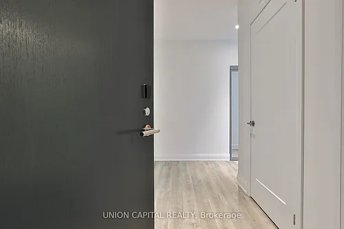 65 Broadway Ave #3503 Photo 1