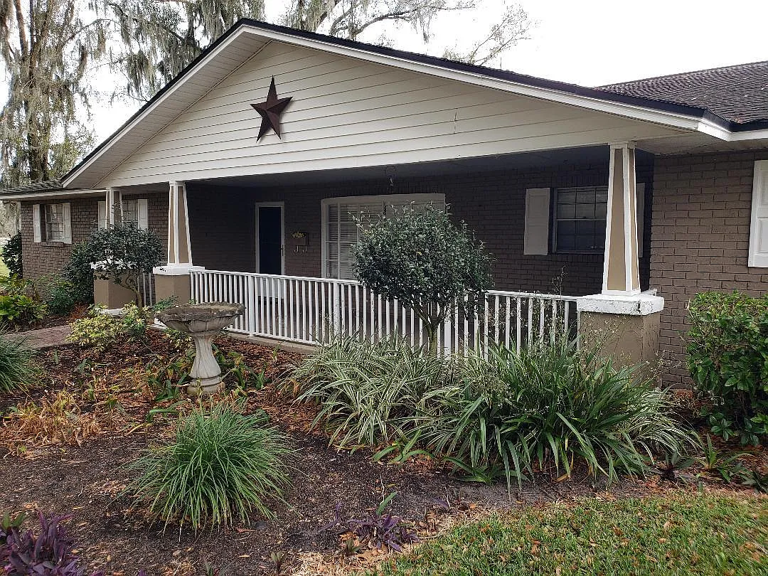 3 bed, 3270 sqft, $2,500 — Photo 1
