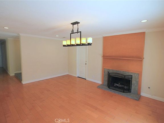 4th image of 23951 Decorah Rd