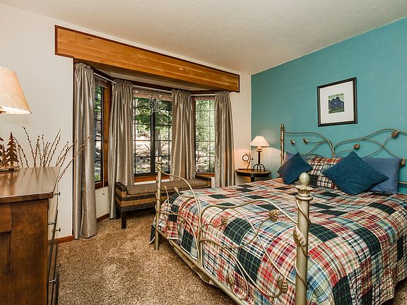 5th image of 1250 Canterbury Dr