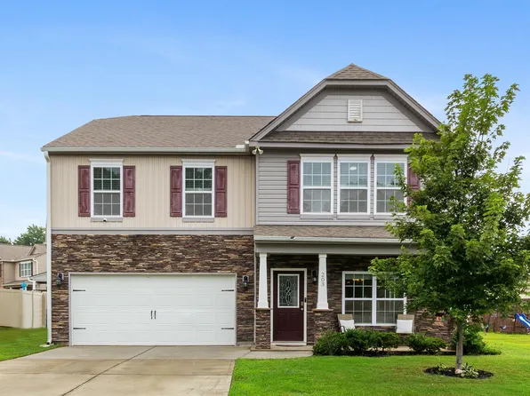 203 Addlestone Cir, Fountain Inn, SC 29644