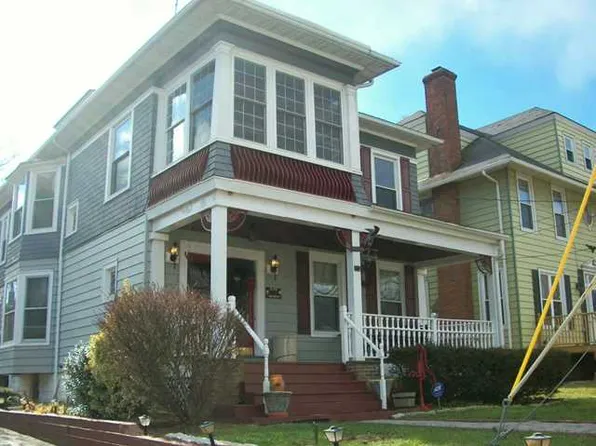 35 North St, Newburgh, NY 12550