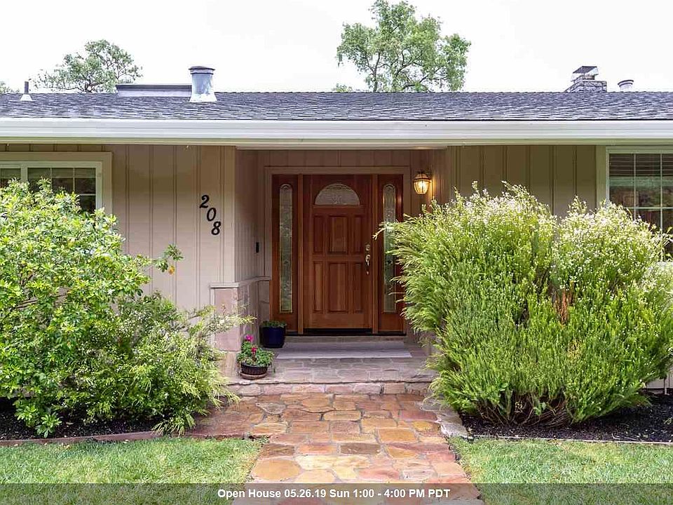 1st image of 208 Corliss Dr