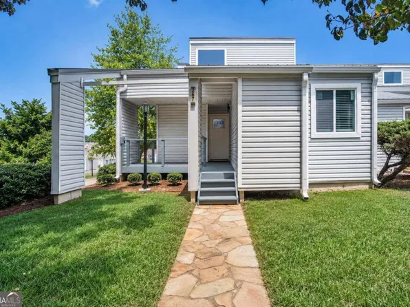 267 Clearview Ct, Villa Rica, GA 30180