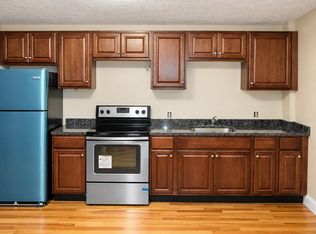 393 Washington St APT 2, Braintree, MA 02184