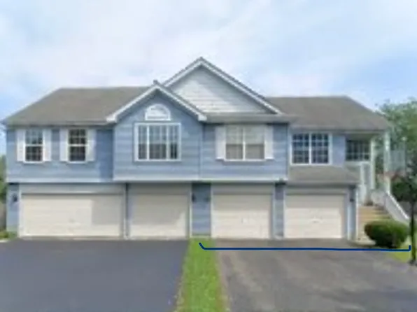 458 Gloria Ln, Oswego, IL 60543