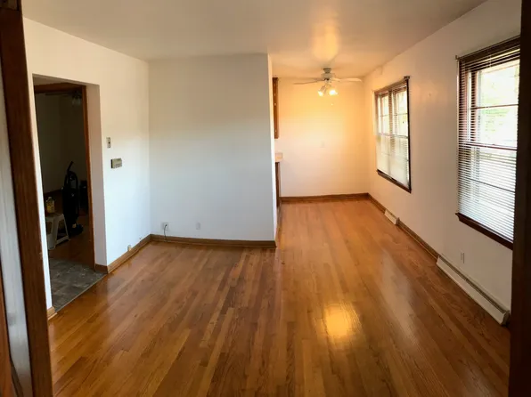 519 Glenwood Drive - 4, 519 Glenwood Dr, Waukesha, WI 53186