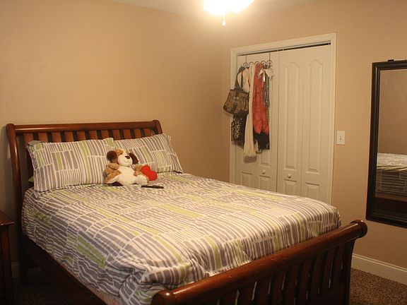 4th image of 205 Robbie Ct
