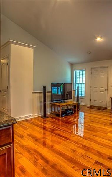 5th image of 109 ECCLES Drive