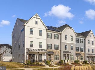 1310 Pedigree St, Frederick, MD 21702