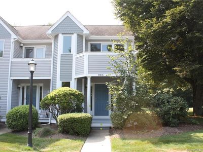 59 Old Post Rd APT Dr5, Clinton, CT, 06413