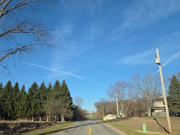 5th image of 3262 W Wagner Rd