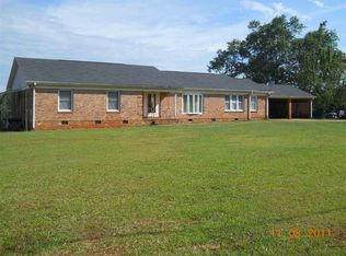 429 Old Georgia Rd, Pelzer, SC 29669