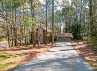 5582 Williams Rd, Norcross, GA 30093