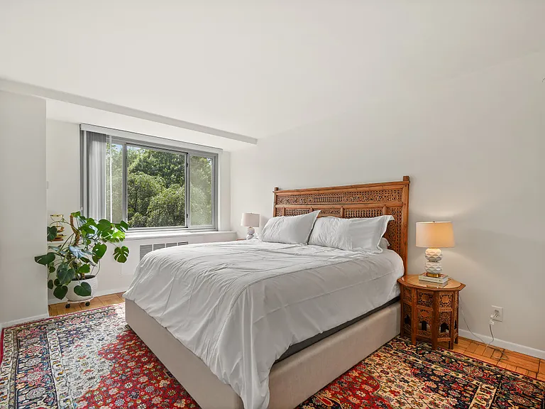 4200 Cathedral Ave NW #614 — Photo 12
