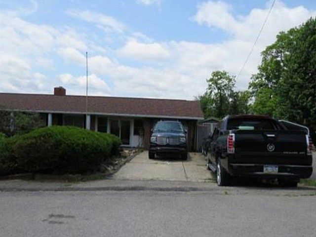 1st image of 132 Sunrise Dr
