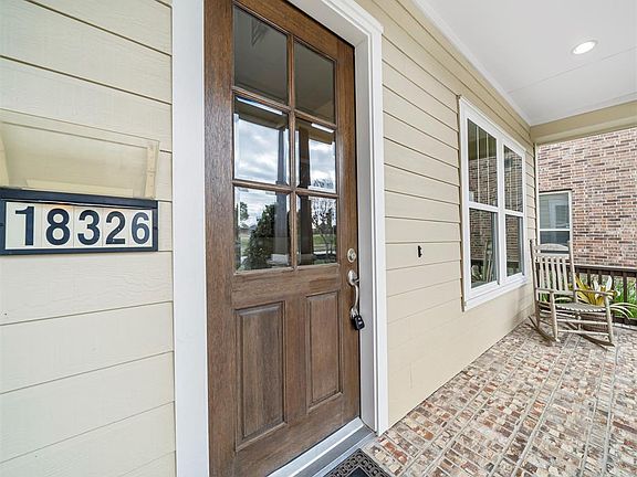 4th image of 18326 Central Creek Dr