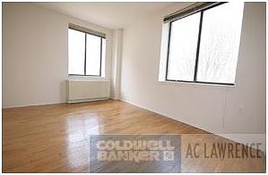 2nd image of 284 Mott St Frnt 1