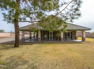 7623 N Perryville Rd, Waddell, AZ 85355