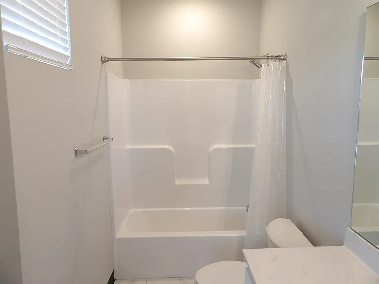 10907 Cole Thompson Ln — Photo 4