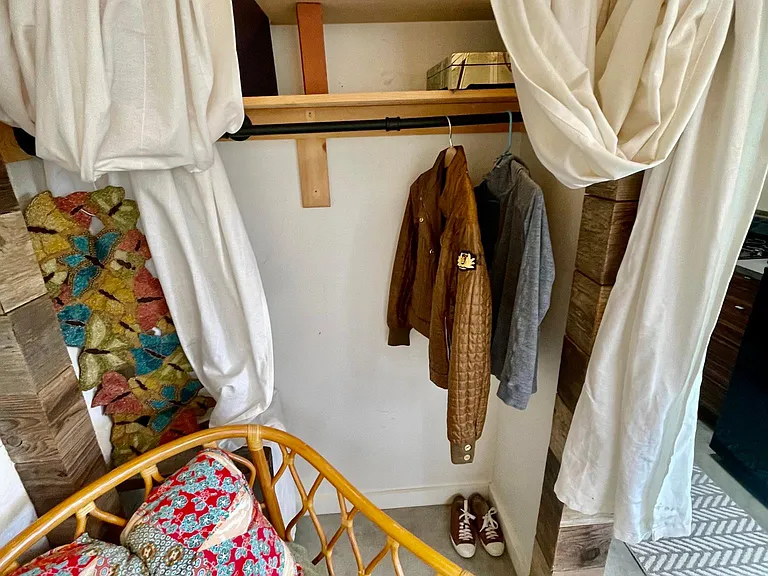 328 La Veta Ave #STUDIO — Photo 13