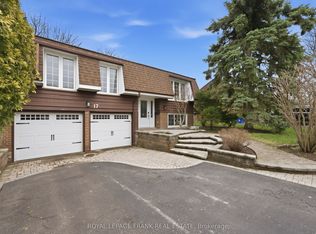 17 Nordic Ct, Whitby, ON L1N 5N2