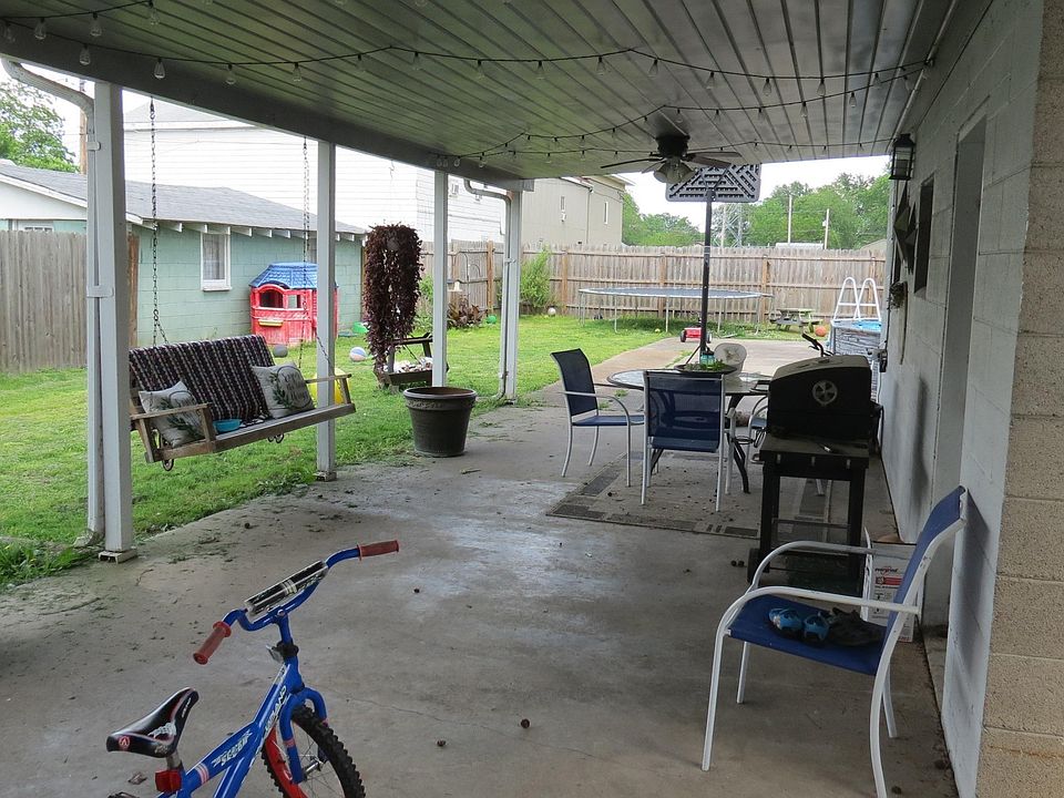 122 N Walnut St, Du Quoin, IL 62832 Zillow