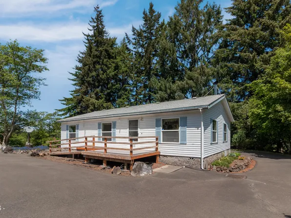 1621 NE Yaquina Heights Dr, Newport, OR 97365