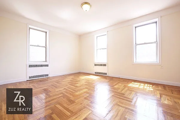 Rented by Zuz Realty | media 5