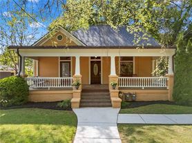 302 Murray Hill Ave