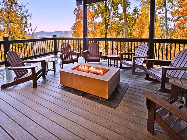 (undisclosed Address), Sevierville, TN 37876