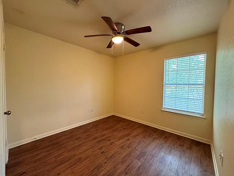 7309 Ritchie Dr — Photo 14