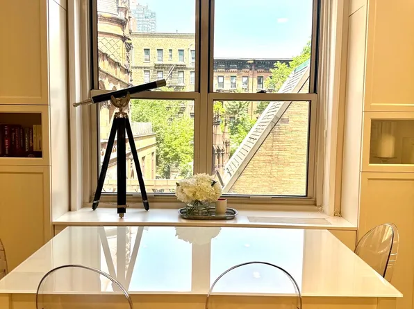 309 East 87th Street image 9 of 13