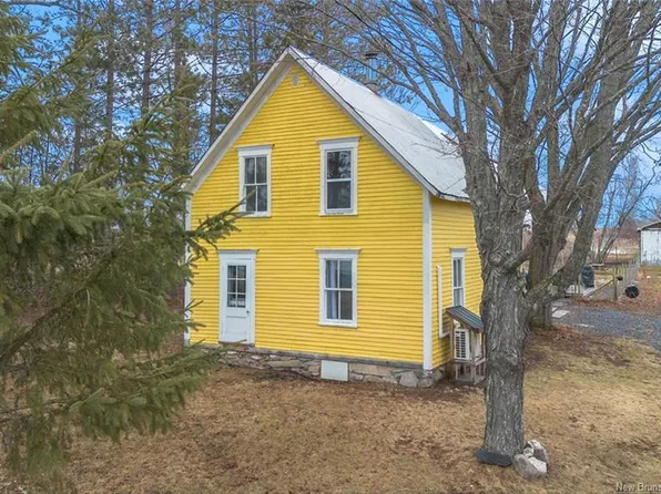 973 Rosedale Rd, Wakefield, NB E7M 3S6