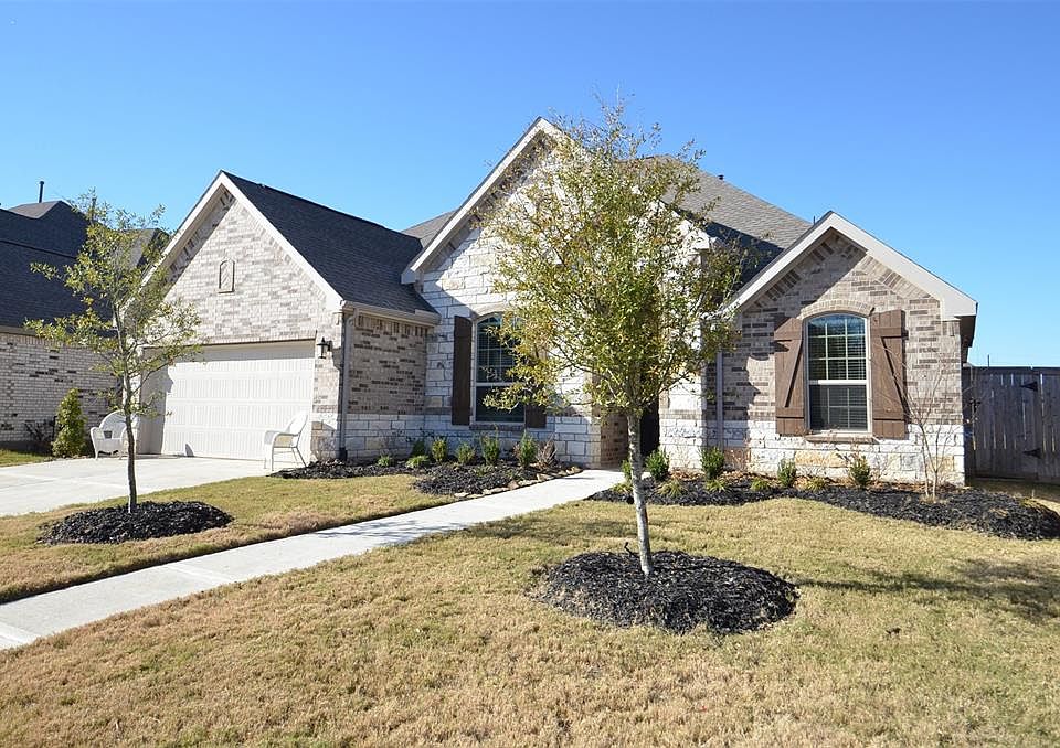 1st image of 2110 Windmill Palm Dr