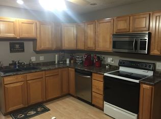 3310 Fairhaven Rd, Davenport, IA 52807