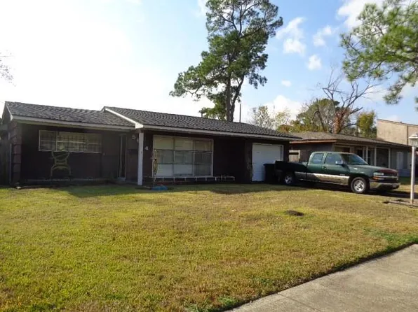 5614 Rue St, Houston, TX 77033