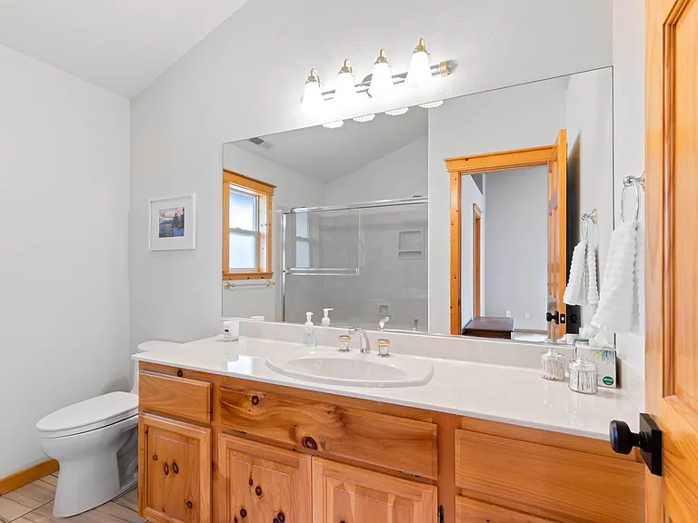 13295 Hansel Ave — Photo 12