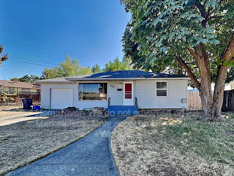 5922 N Ridgeview Pl — Photo 1