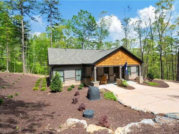 102 Jocassee Falls Rd, Salem, SC 29676