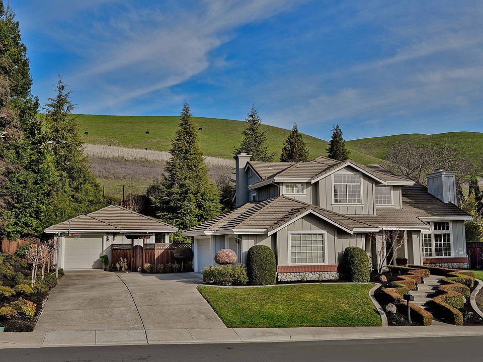 1st image of 153 Alta Vista Way