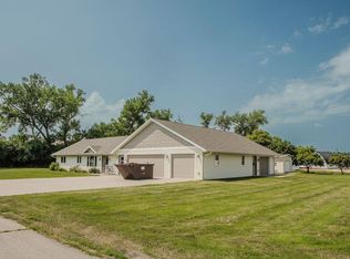 303 W 2nd Ave S, Chokio, MN 56221