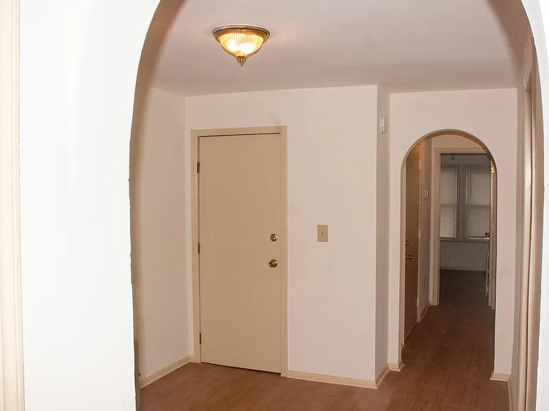 227 Lincoln Ave #2 — Photo 2