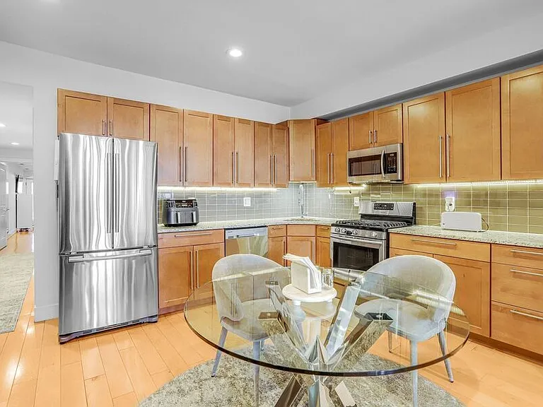 816 Kennedy St NW #2 — Photo 13