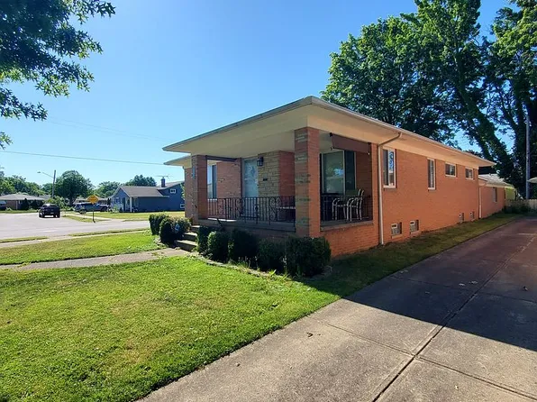 15301 Fischer Rd, Cleveland, OH 44111