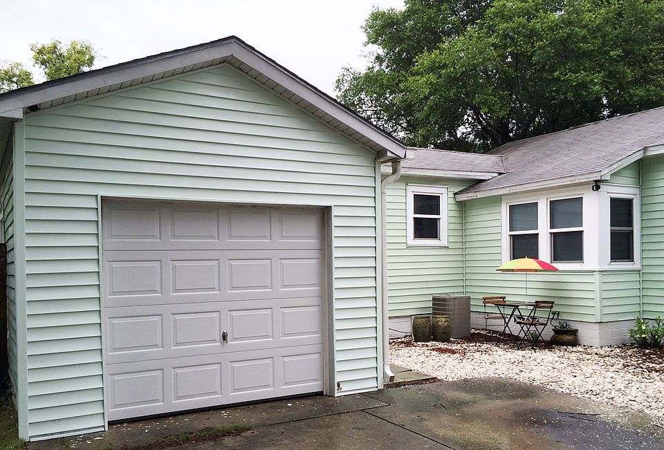 1st image of 1547 34th Ave N