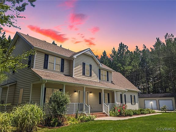 3rd image of 6381 Haleford Dr