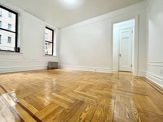 Rented by BRICK & GALO REALTY CORP | media 15