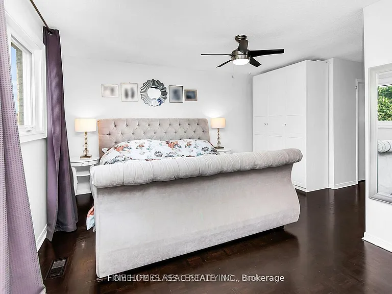 72 Gayla St — Photo 12