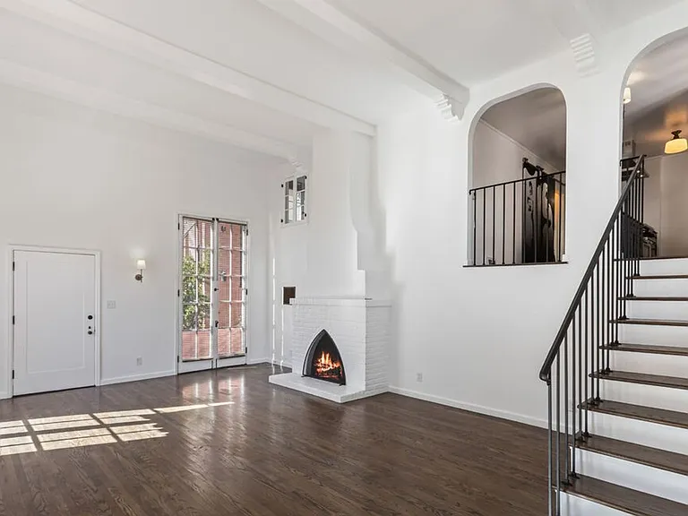 Las Orquideas -1901 Orchid Ave. (6907 Bonita Ter) — Photo 10